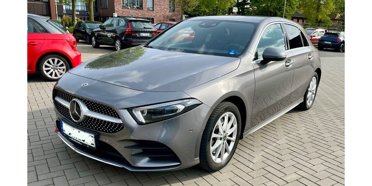 Mercedes-Benz A 250 65.645 km 24.200 &euro; Alpen 46519