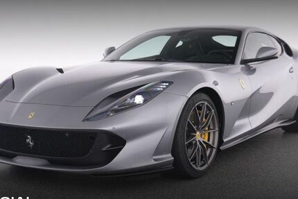 Ferrari 812 7.515 km 316.885 € Meerbusch 40667