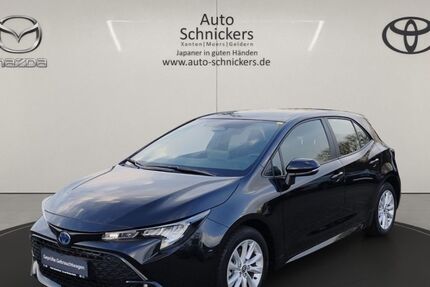 Toyota Corolla 19.890 km 24.740 &euro; Moers 47441