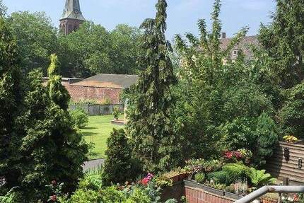 + + + MODERNE, GEPFLEGTE 2-ZI WOHNUNG MIT BALKON UND TIEFGARAGE IN FRIEMERSHEIM+ + + 2 zimmer