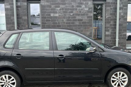 VW Polo 128.974 km 3.499 &euro; Voerde 46562