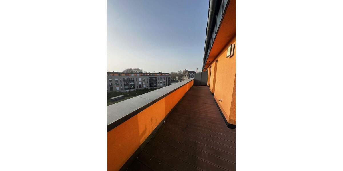 Terrassenwohnung Krefeld Stadtmitte - 4 Zimmer, 132 m&sup2;, 1.500&euro; | Angebot:25429653