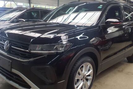 VW T-Cross 25.698 km 25.880 &euro; Wesel 46483