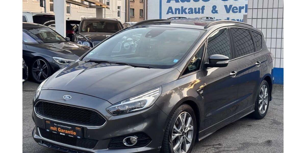 Ford S-Max 150.201 km 18.900 &euro; Oberhausen 46045