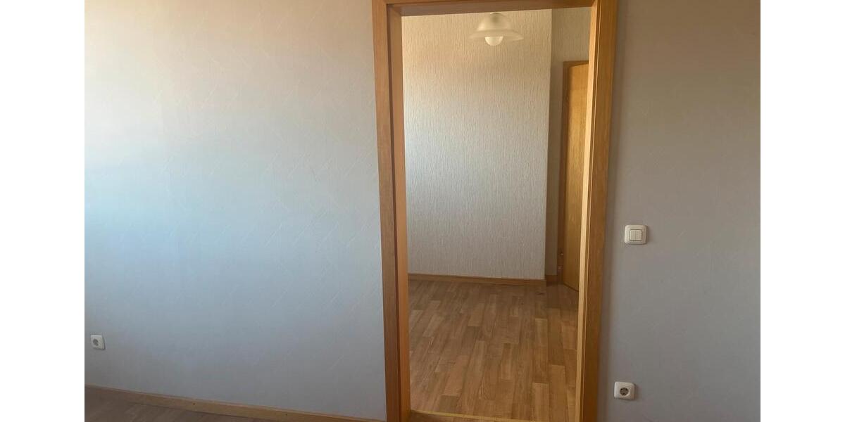 Etagenwohnung Gelsenkirchen Gelsenkirchen-Mitte - 5 Zimmer, 125 m&sup2;, 1.050&euro; | Angebot:25253354
