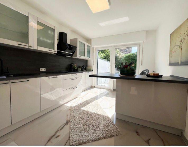 Doppelhaushälfte zur Miete in Moers 5 zimmer