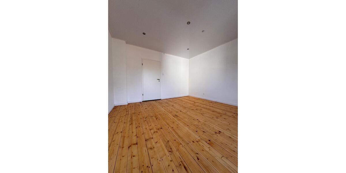 Wohnung mit Garten, Einbauküche und Kaminofen 3.5 zimmer