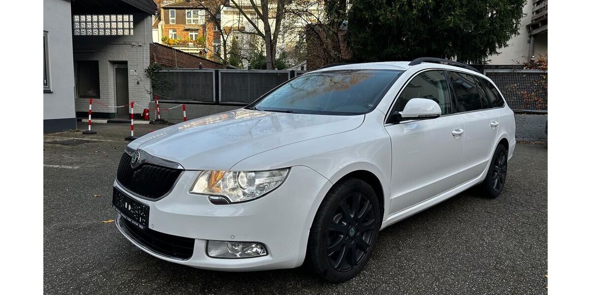 Skoda Superb 236.000 km 6.200 &euro; Düsseldorf OT Vennhausen 40627