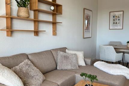 Wohnung Düsseldorf Niederkassel - 2 Zimmer, 60 m&sup2;, 1.850&euro; | Angebot:26374085