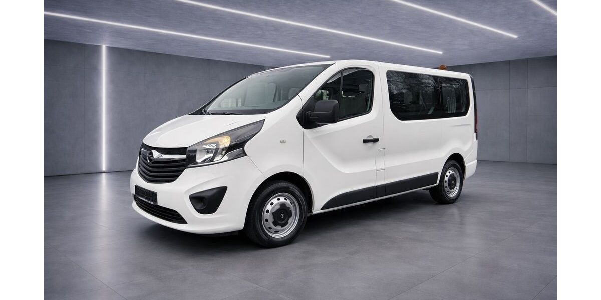 Opel Vivaro 215.000 km 12.250 &euro; Essen 45141