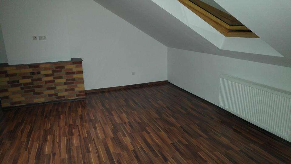 Dachgeschoßwohnung Bottrop - 1 Zimmer, 60 m&sup2;, 500&euro; | Angebot:24513772