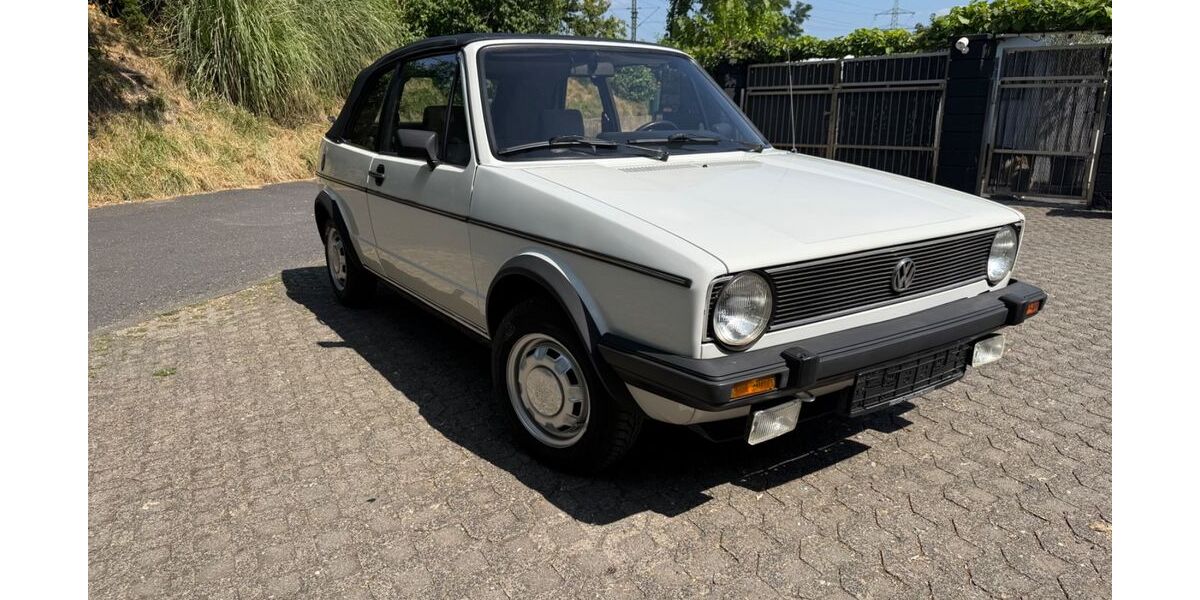 VW Golf 288.000 km 3.950 &euro; Düsseldorf 40233
