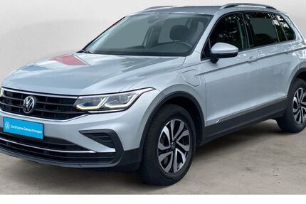 VW Tiguan 75.568 km 25.890 &euro; Bochum - Linden 44879