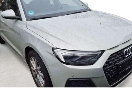 Audi A1 12.438 km 25.160 &euro; Duisburg-Rheinhausen 47226