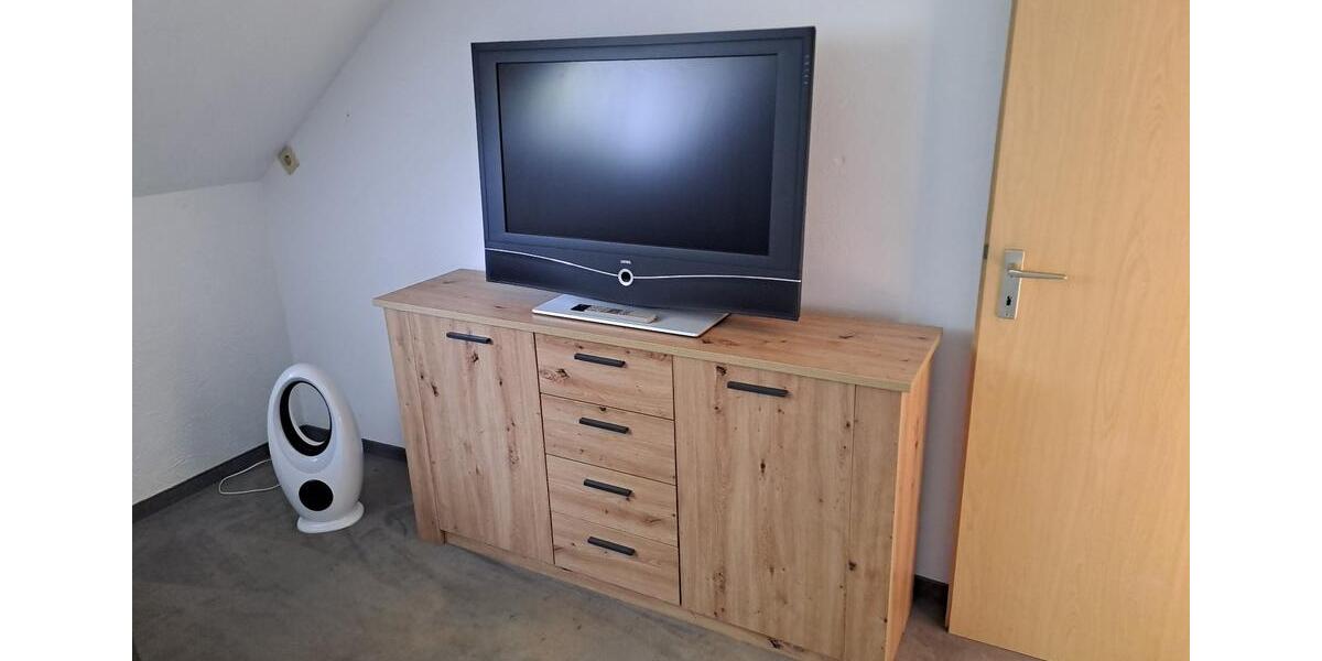 Dachgeschoßwohnung Krefeld - 1 Zimmer, 56 m&sup2;, 448&euro; | Angebot:25541251