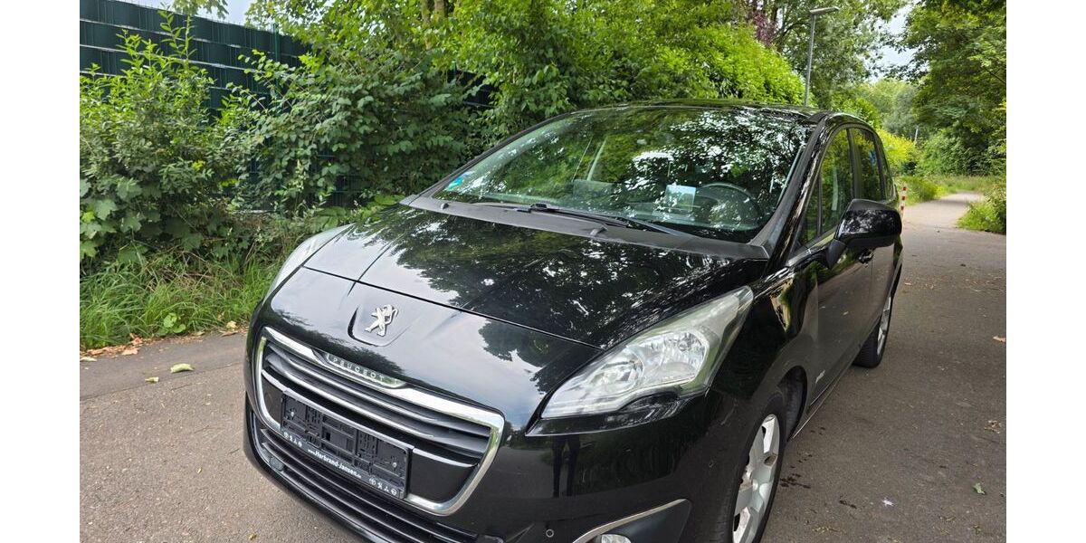 Peugeot 5008 223.000 km 4.400 &euro; Moers 47441