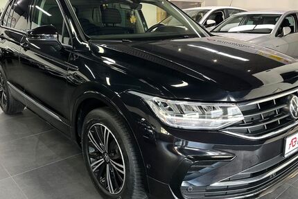 VW Tiguan 49.000 km 18.980 &euro; Oberhausen 46049