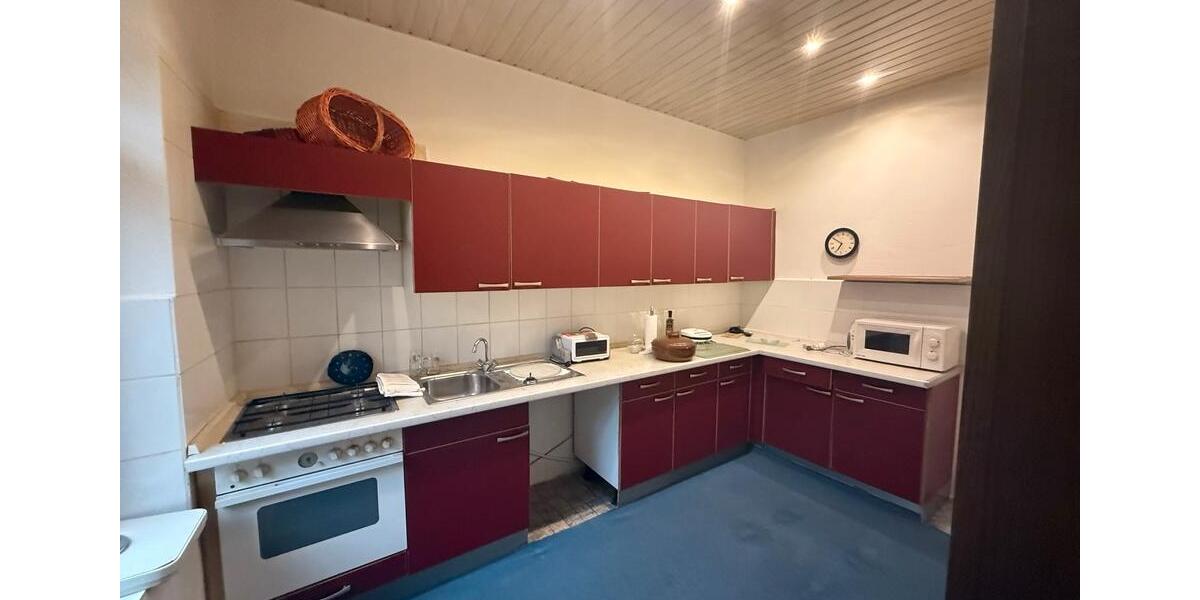 Einfamilienhaus Krefeld Benrad - 7 Zimmer, 250 m&sup2;, 400.000&euro; | Angebot:27162454