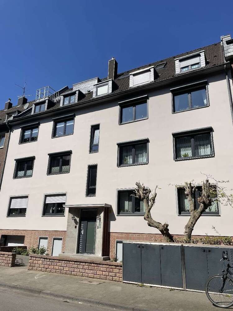 Wohnung zum Mieten in Düsseldorf 1.290 € 88 m²