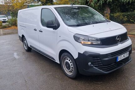 Opel Vivaro 1.419 km 22.999 € Krefeld 47805