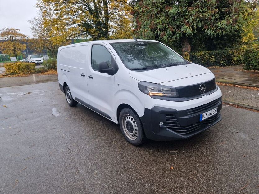 Opel Vivaro 1.419 km 22.999 € Krefeld 47805