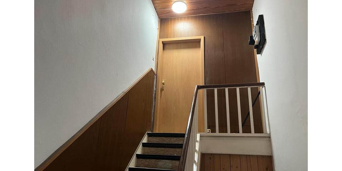 Dachgeschoßwohnung Oberhausen Osterfeld - 3.5 Zimmer, 75 m&sup2;, 650&euro; | Angebot:26237035