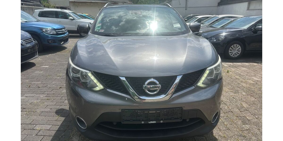 Nissan Qashqai 159.500 km 6.900 &euro; Düsseldorf 40231