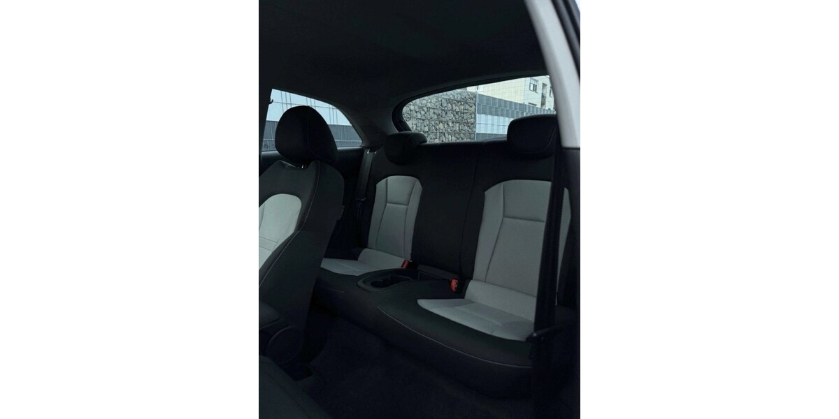 Audi A1 192.000 km 5.500 &euro; Düsseldorf 40213