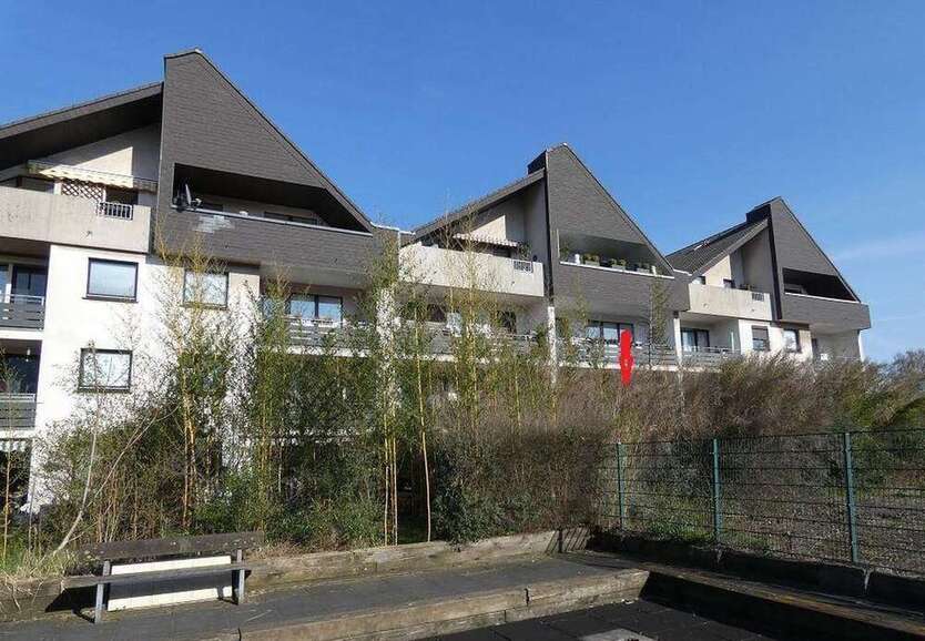 Wohnung zum Kaufen in Krefeld 225.000 € 97 m²