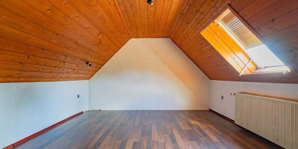 Einfamilienhaus Krefeld Inrath/Kliedbruch - 7 Zimmer, 166 m&sup2;, 549.000&euro; | Angebot:24504215