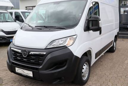 Opel Movano 82.000 km 23.950 &euro; Krefeld 47799