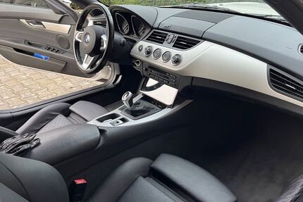 BMW Z4 99.911 km 21.500 &euro; Herne 44627