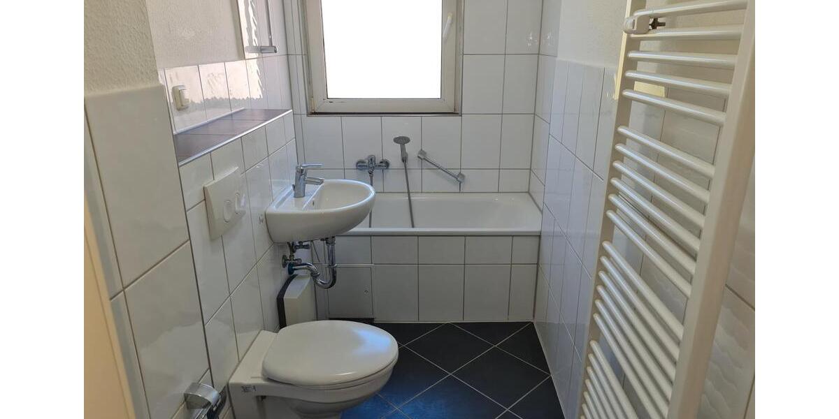 Etagenwohnung Duisburg Mittelmeiderich - 3 Zimmer, 54 m&sup2;, 382&euro; | Angebot:26160633