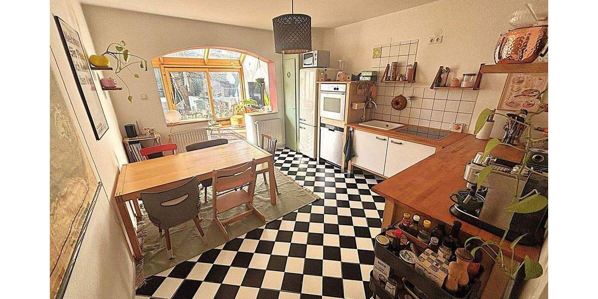 Etagenwohnung Bochum Innenstadt - 3 Zimmer, 76 m&sup2;, 249.000&euro; | Angebot:25654340