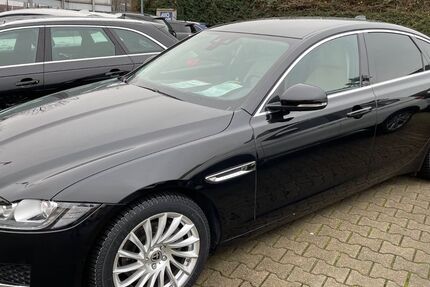 Jaguar XF 130.000 km 13.300 &euro; Düsseldorf 40213