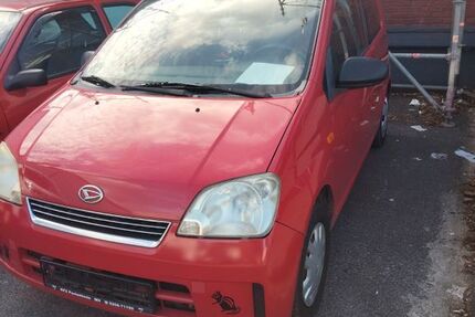 Daihatsu Cuore 165.000 km 899 € Essen 45149