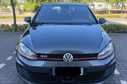 VW Golf 323.000 km 10.500 &euro; Herne 44649