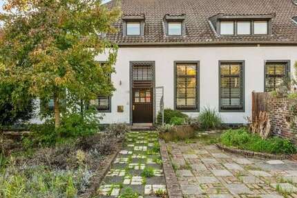 Wohnung zum Kaufen in Krefeld 260.000 € 122.99 m² 4 zimmer