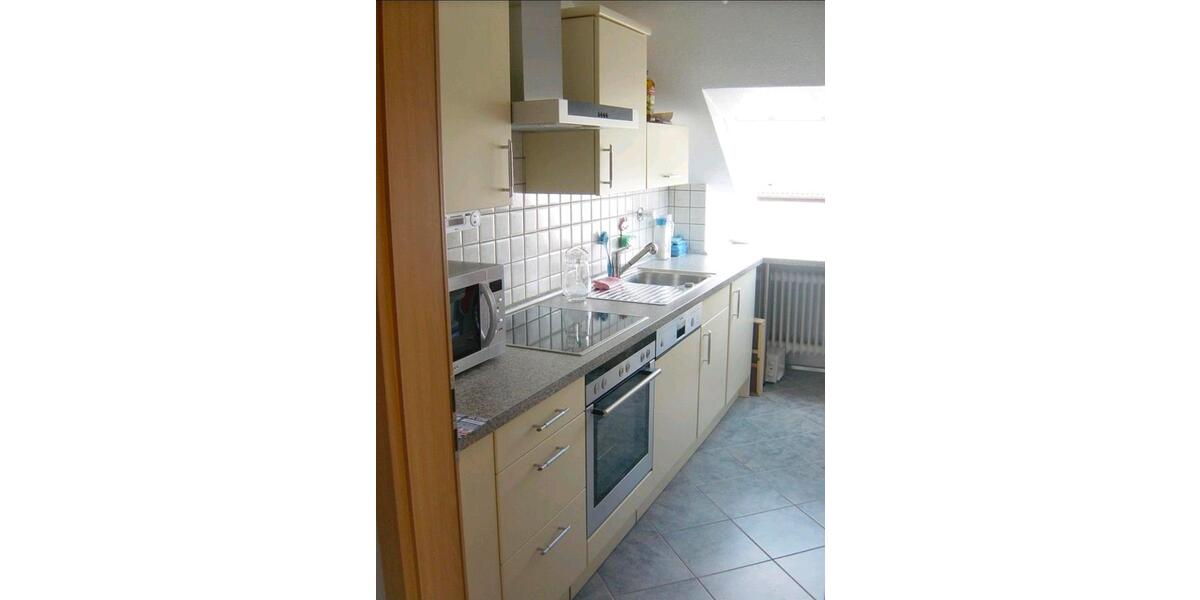 Dachgeschoßwohnung Oberhausen Alstaden - 3.5 Zimmer, 68 m&sup2;, 157.500&euro; | Angebot:25810230