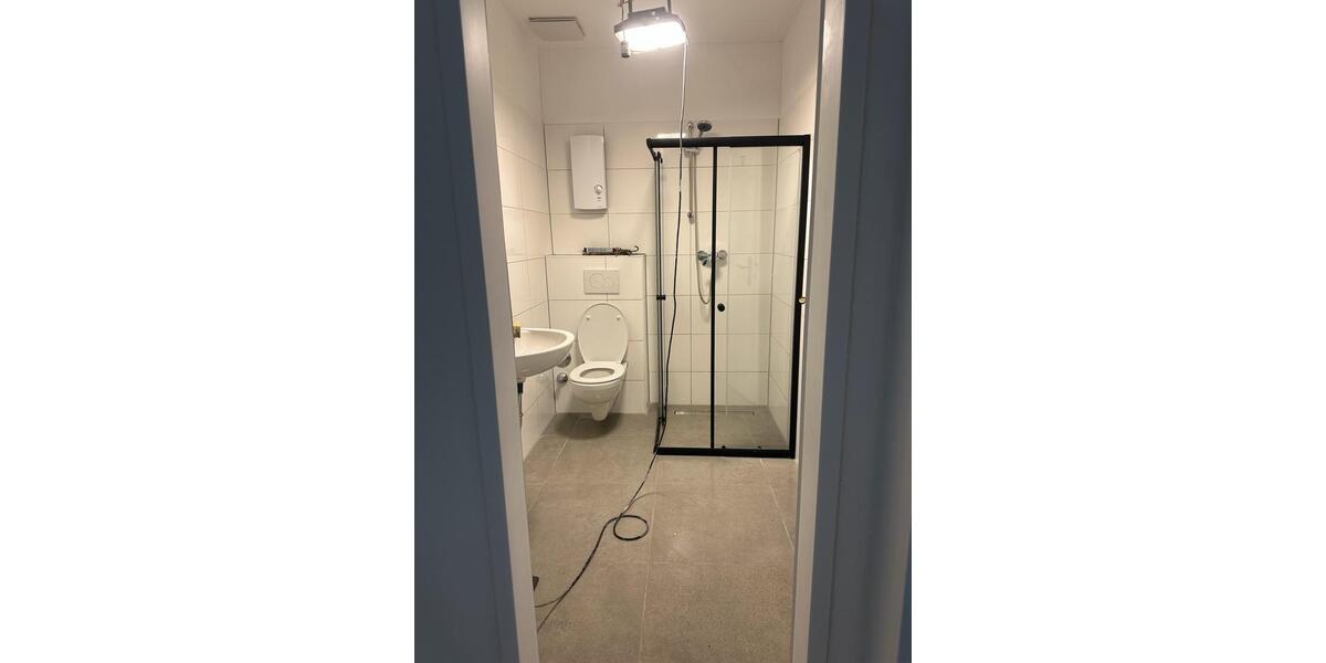 Dachgeschoßwohnung Duisburg Mittelmeiderich - 3 Zimmer, 65 m&sup2;, 750&euro; | Angebot:25596604