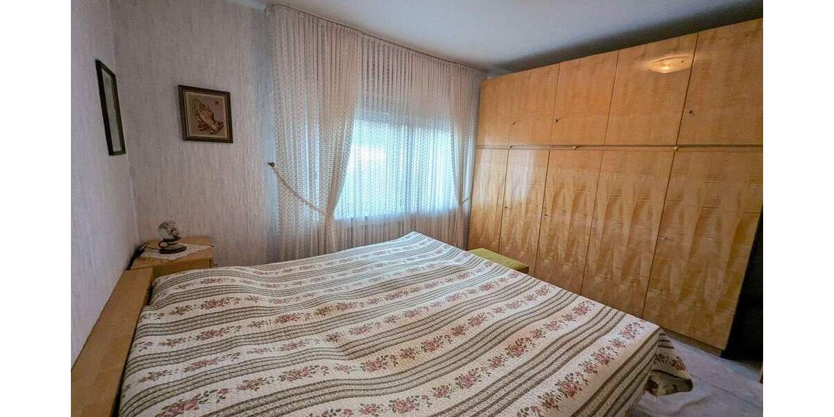 Teil Vermietetes Mehrfamilienhaus in Voerde 8 zimmer