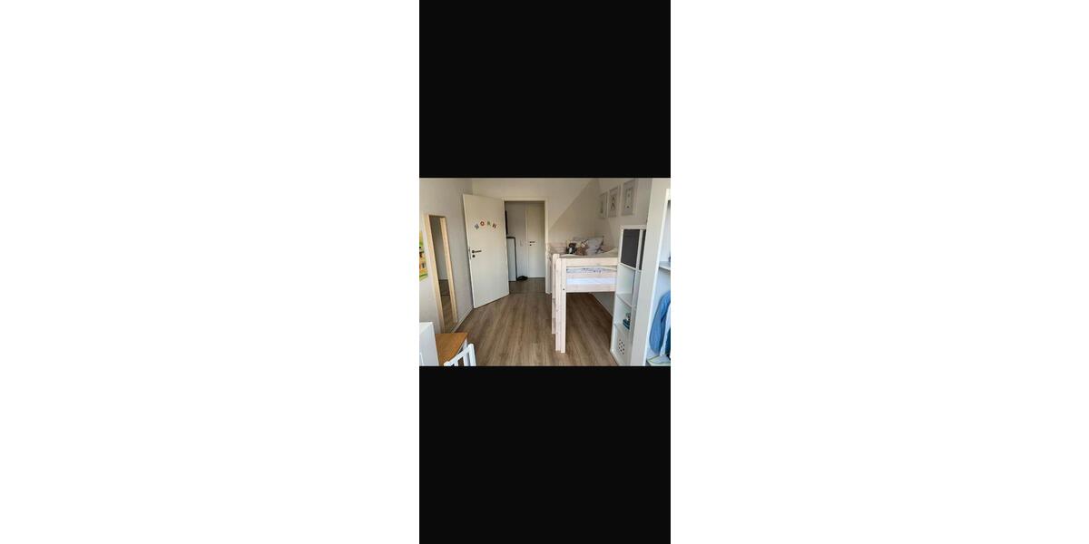 Etagenwohnung Bochum Höntrop - 3.5 Zimmer, 72 m&sup2;, 150.000&euro; | Angebot:27133710