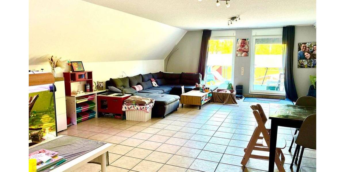 Etagenwohnung Rheinberg - 3 Zimmer, 115 m&sup2;, 1.023&euro; | Angebot:26401429