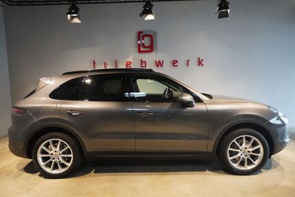Porsche Cayenne 90.000 km 49.941 &euro; Duisburg 47228