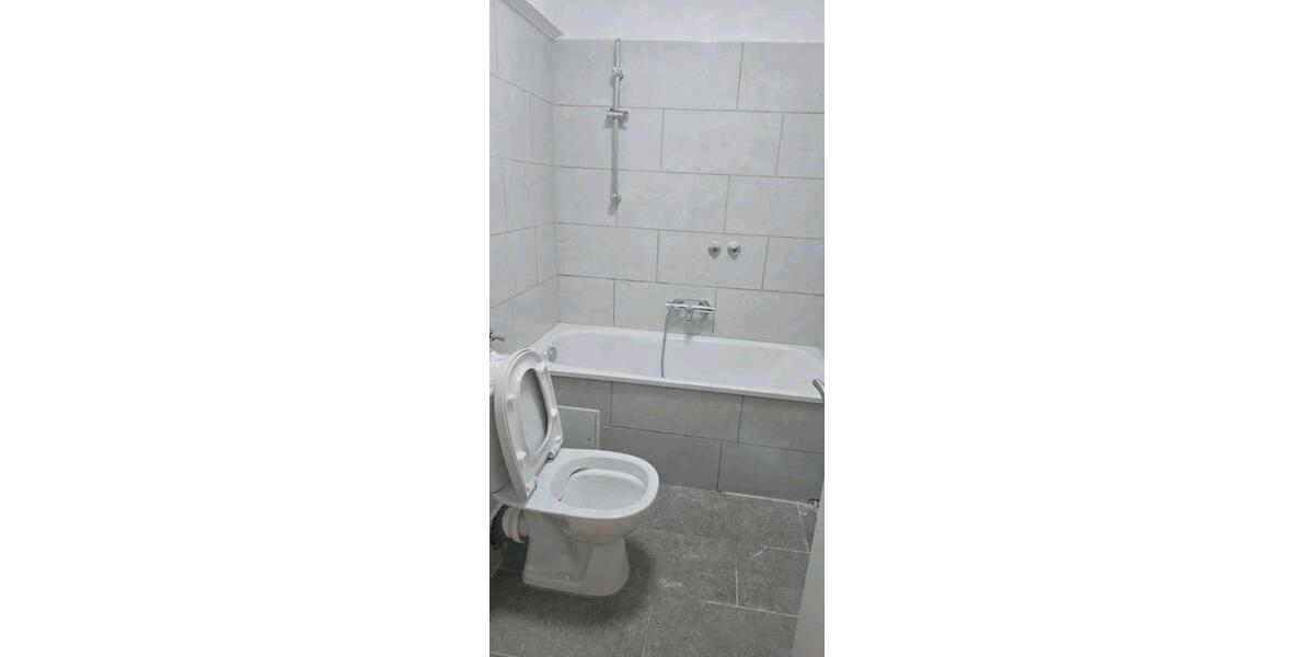 Wohnung 3 Zimmer 60m² Privat Parkplatz 3 zimmer