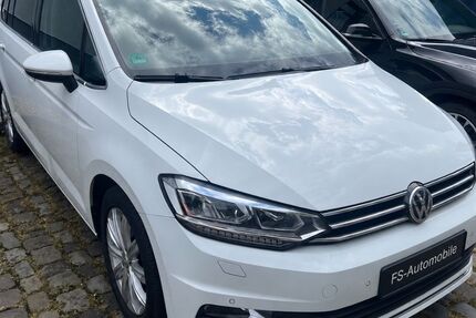VW Touran 128.000 km 13.999 &euro; Recklinghausen 45663