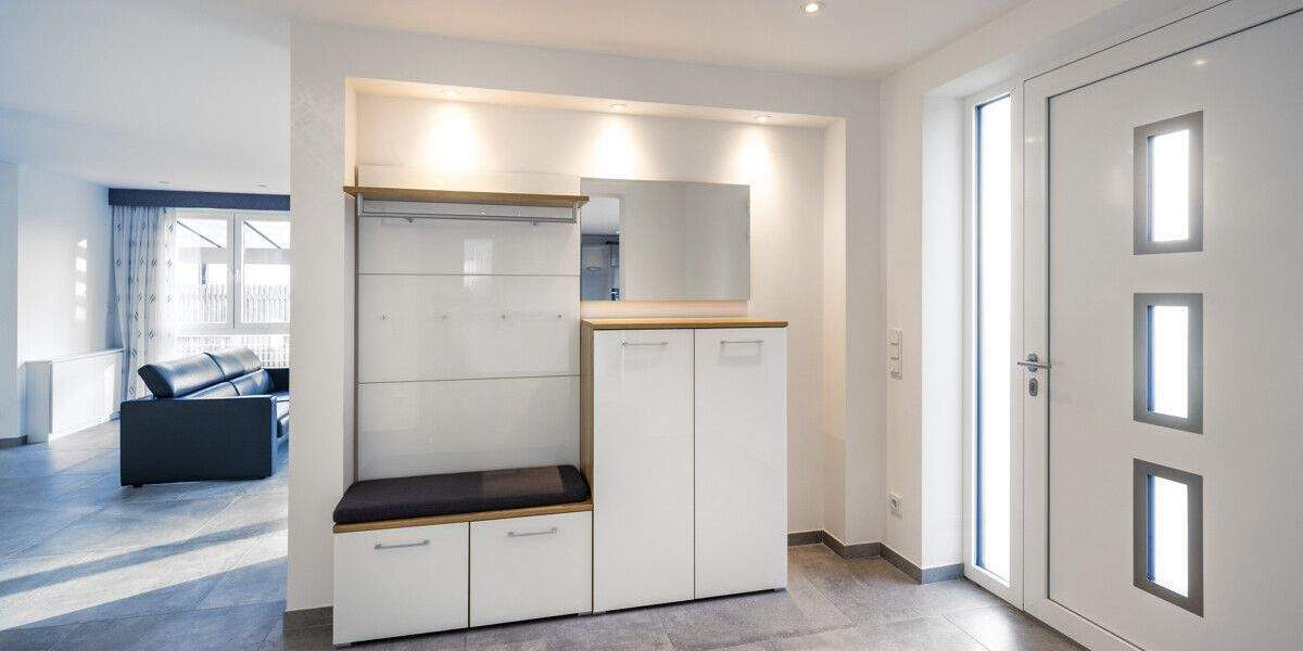 Energieeffizientes Wohnjuwel in Top-Lage! Kernsanierter Bungalow am Strümper Berg 7 zimmer