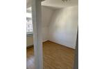 Dachgeschoßwohnung Oberhausen Osterfeld - 2 Zimmer, 70 m&sup2;, 400&euro; | Angebot:26178556