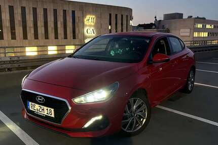 Hyundai i30 80.000 km 11.000 &euro; Recklinghausen 45665