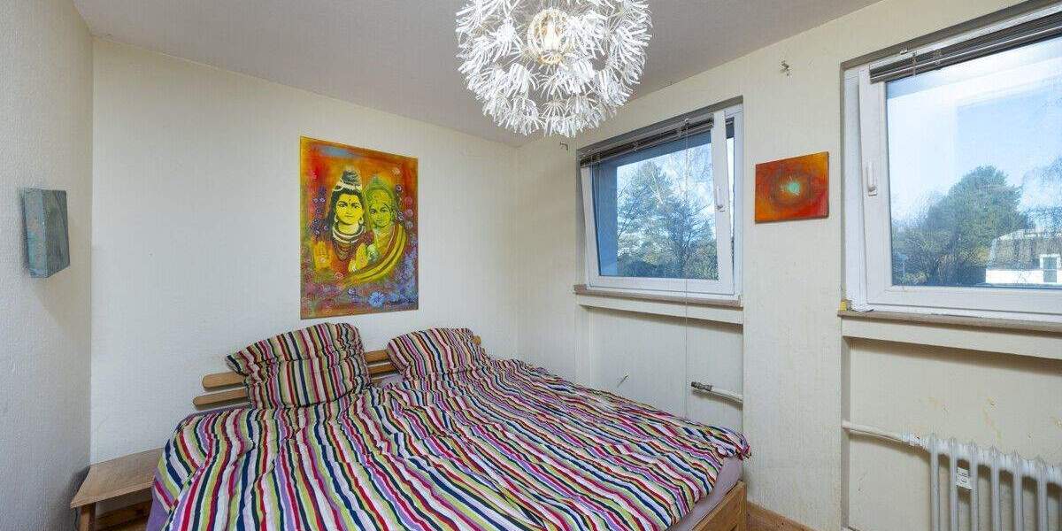 Großzügige 5-Zimmer-Wohnung mit zwei Bädern und Balkon in guter Lage von Büderich 5 zimmer